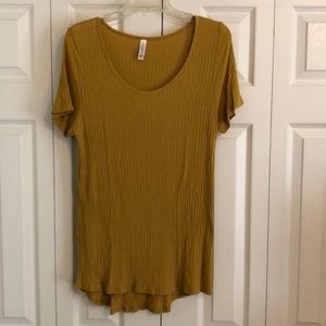 LuLaRoe Classic T